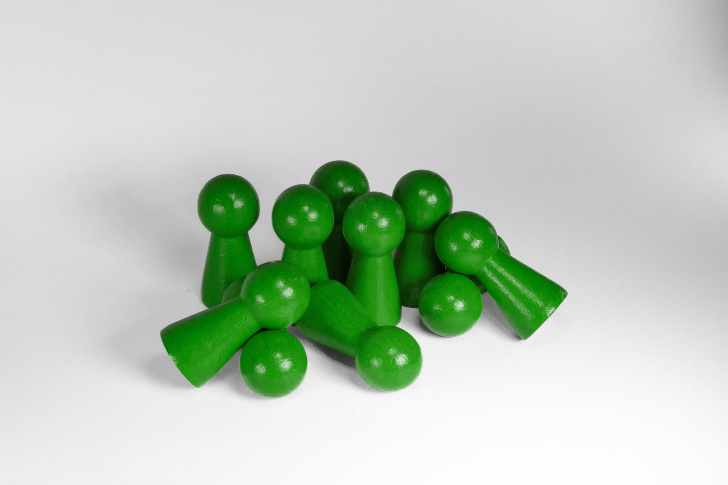 Spieltz große Halmakegel 19x40 mm aus Holz, viele Farben verfügbar